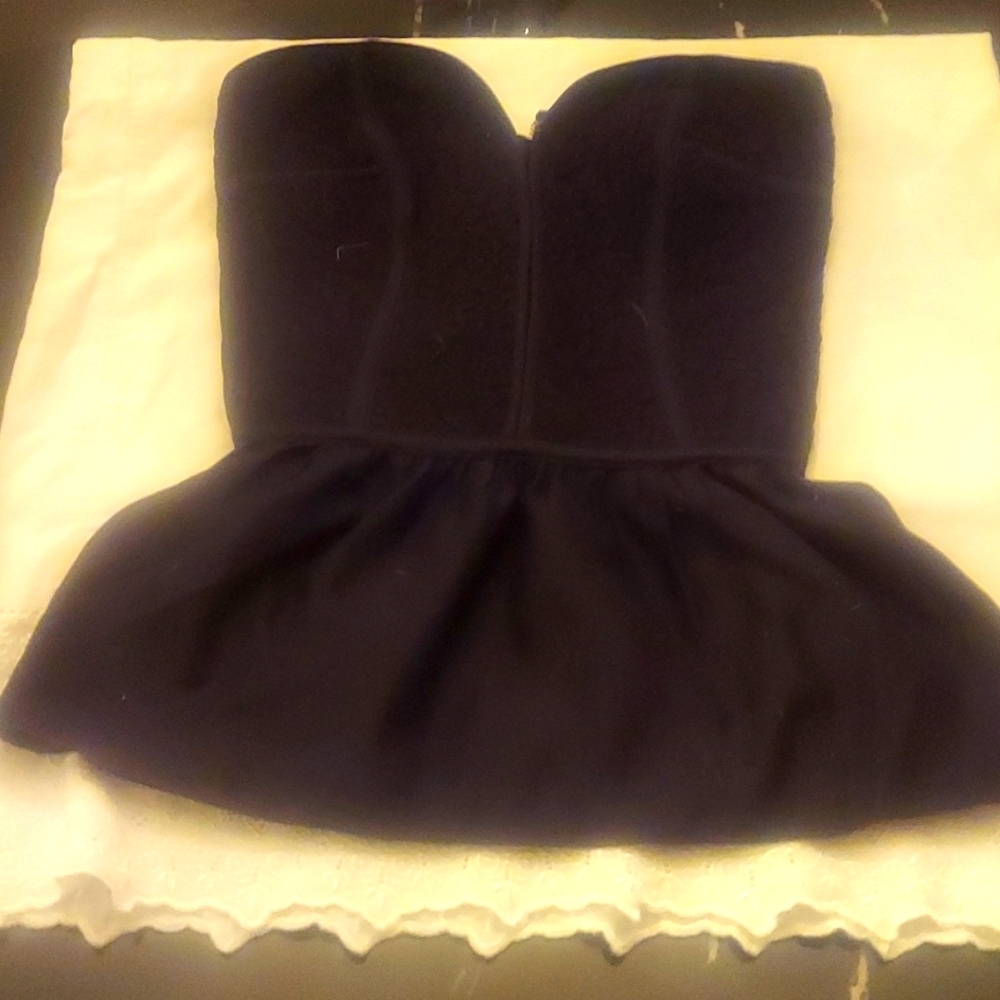 Black lace and ruffle bustier